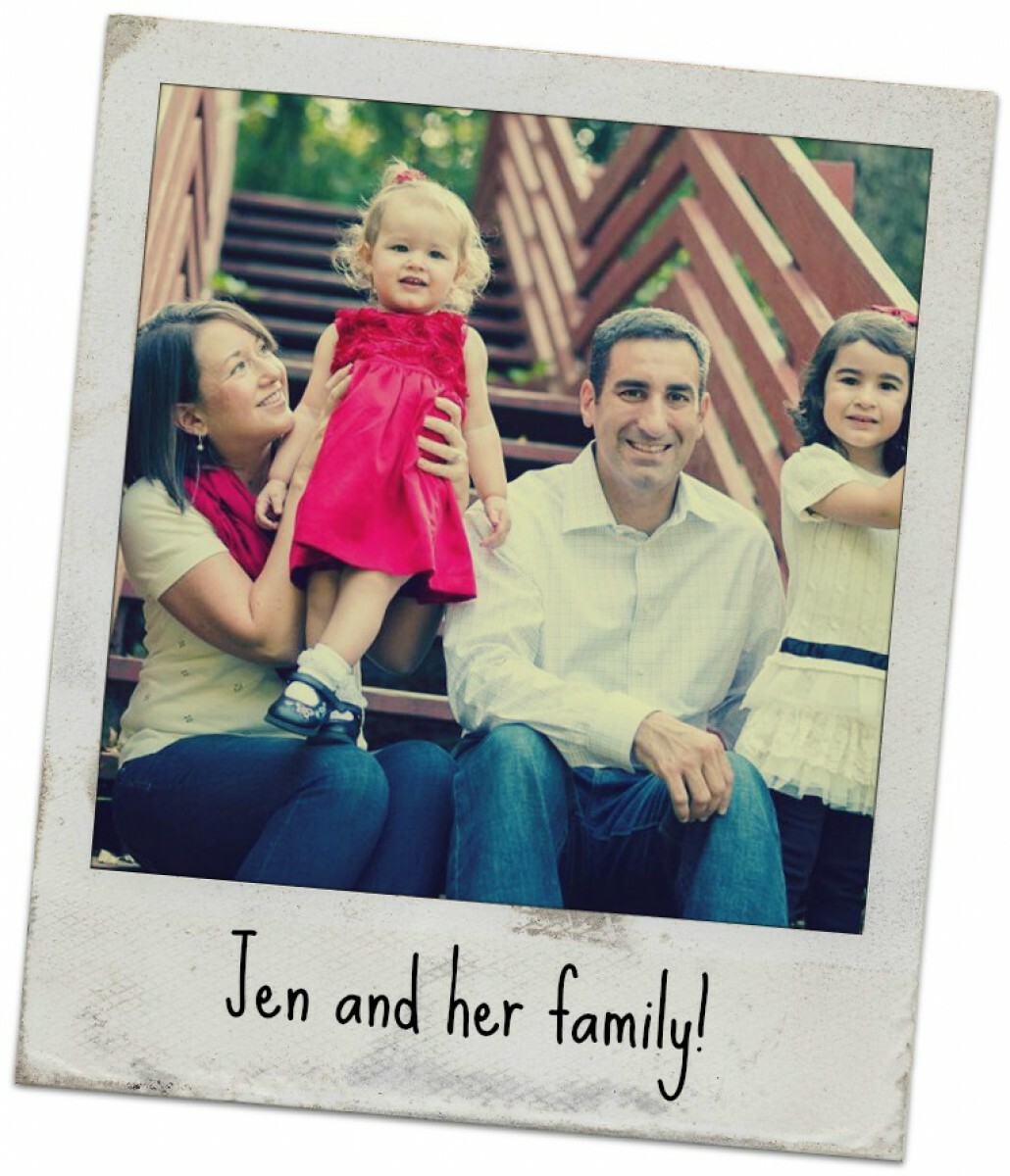Polaroid style picture of Jen Kelly and family with 'Jen and her family!'?